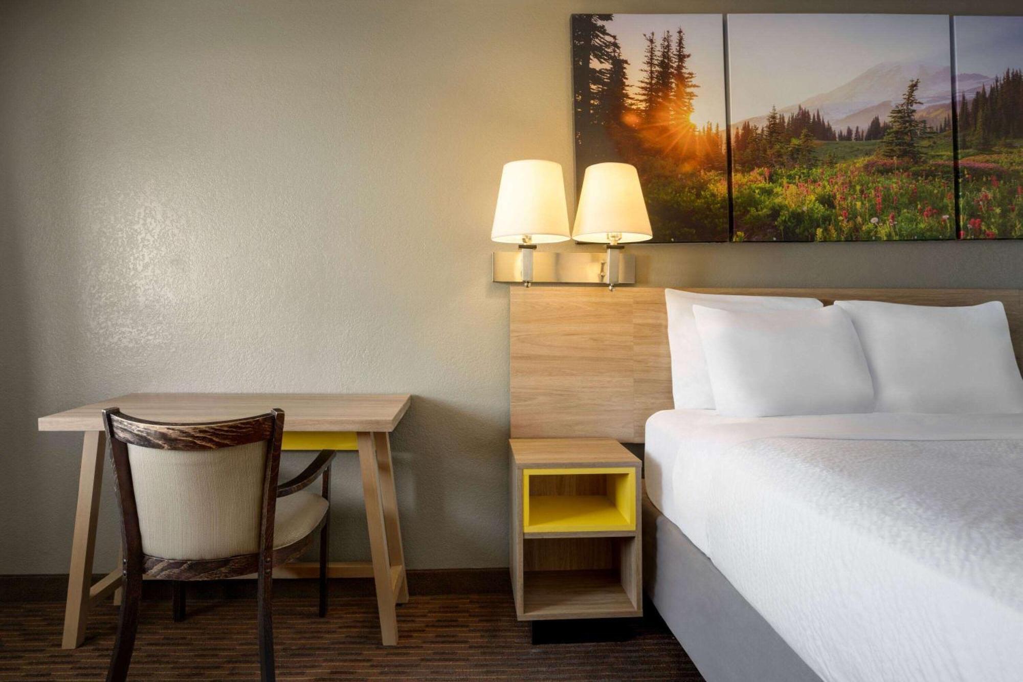 Days Inn By Wyndham Fresno South Kültér fotó